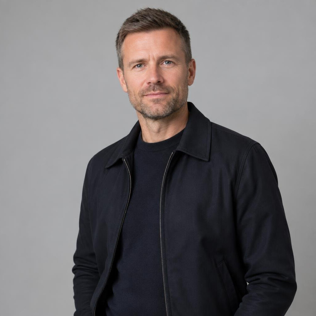 Portrait of a man in a suit jacket